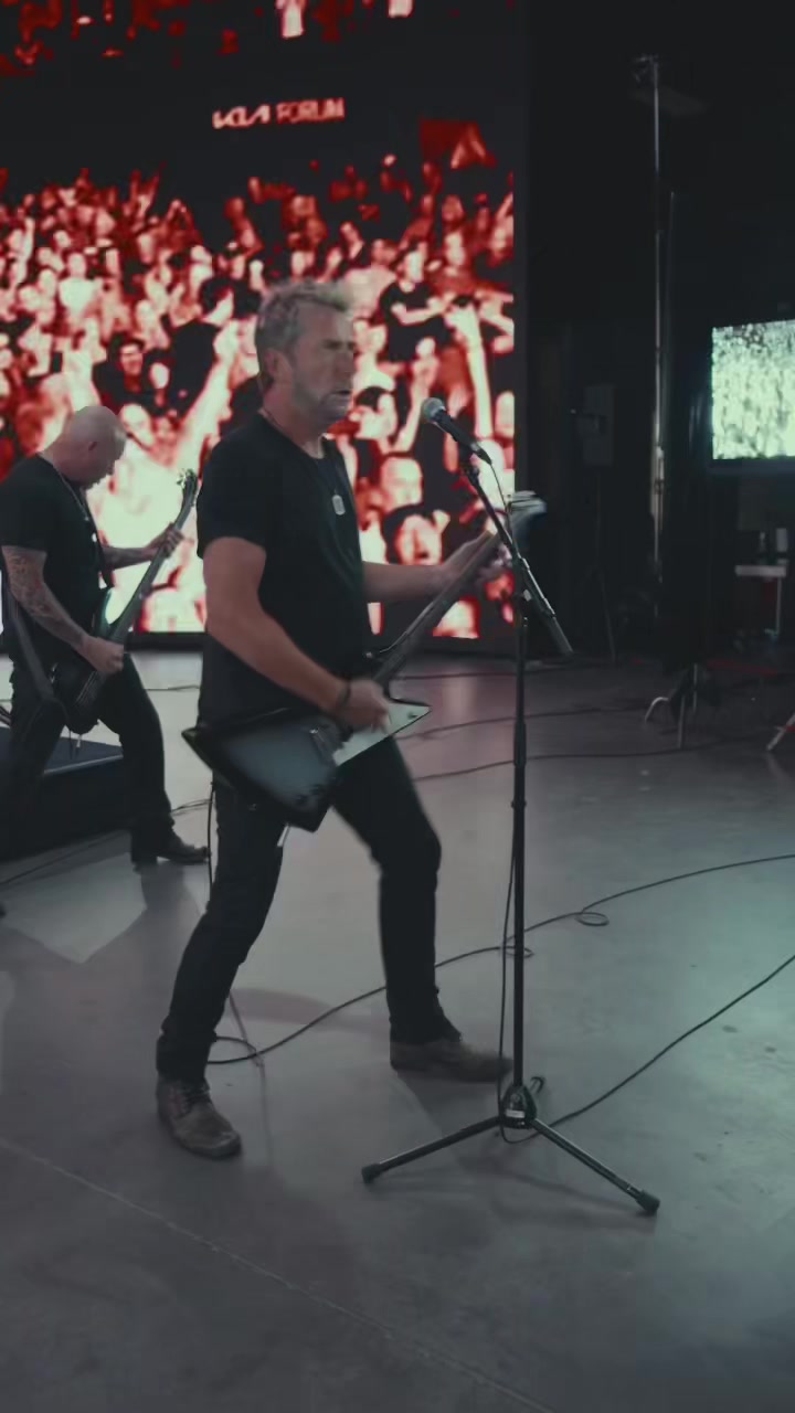 @Nickelback