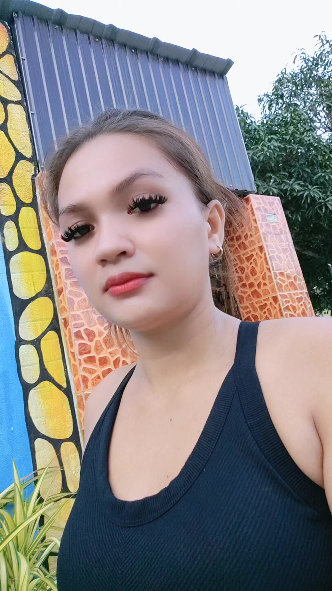 @Ms.H Vlogger