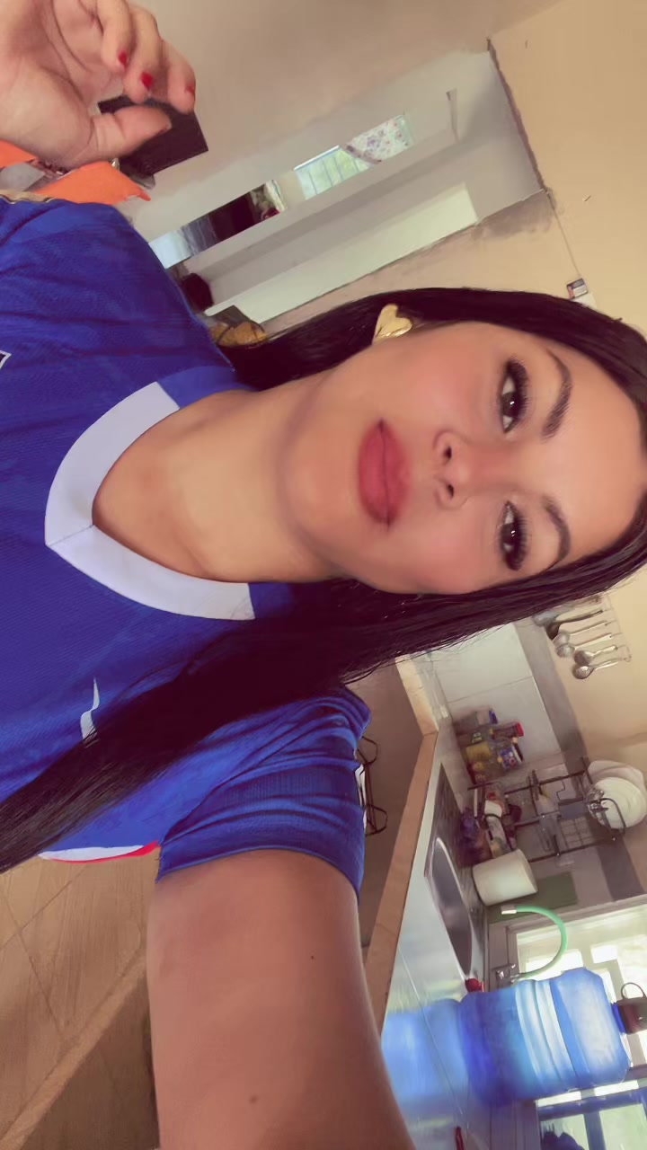 @𝒞ℯ𝓁𝒾 `♡