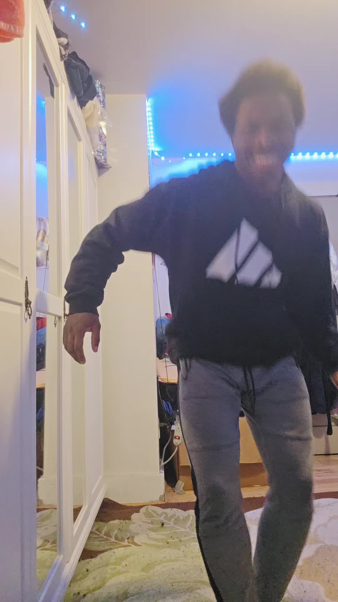 @DropTopDerp