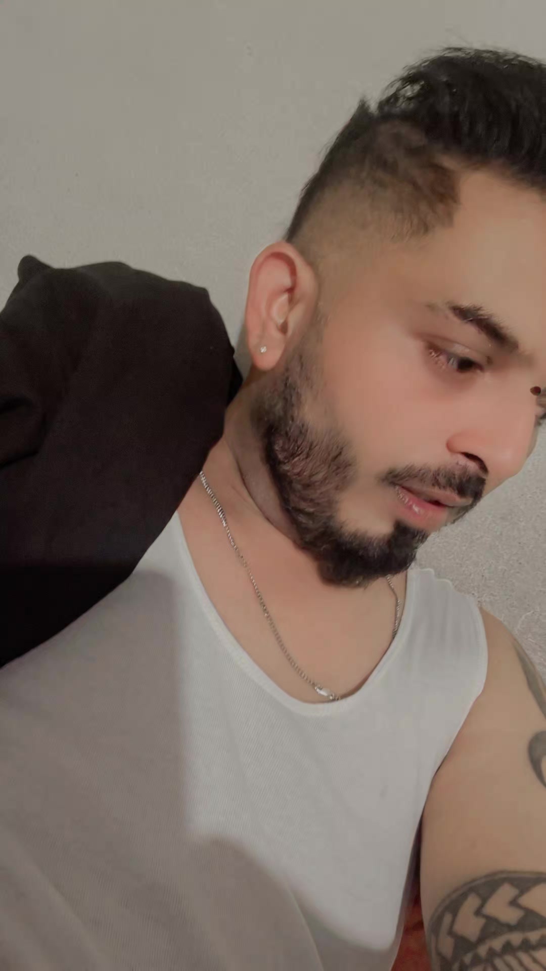 @𝑷𝒓𝒂𝒗𝒊𝒏𝒆𝒔𝒉💚𝐬𝐡𝐨𝐧𝐚