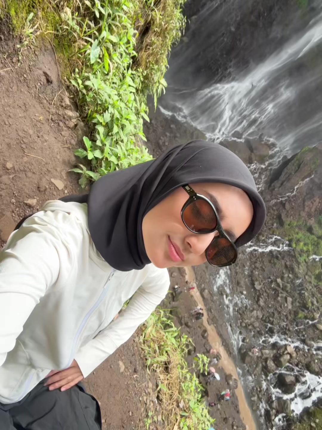@nisreen୨ৎ