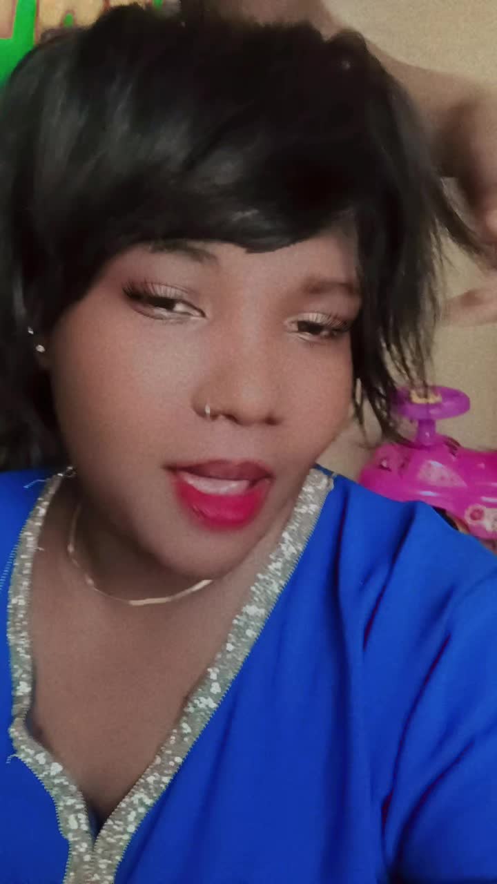 @poshy Queen