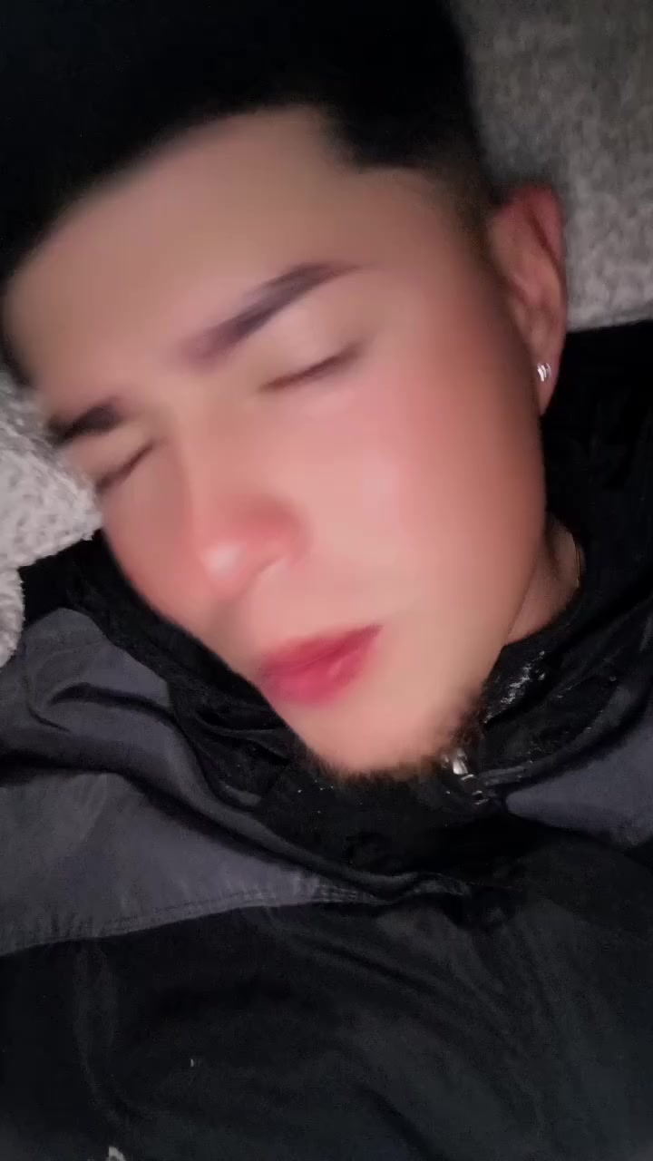 @️