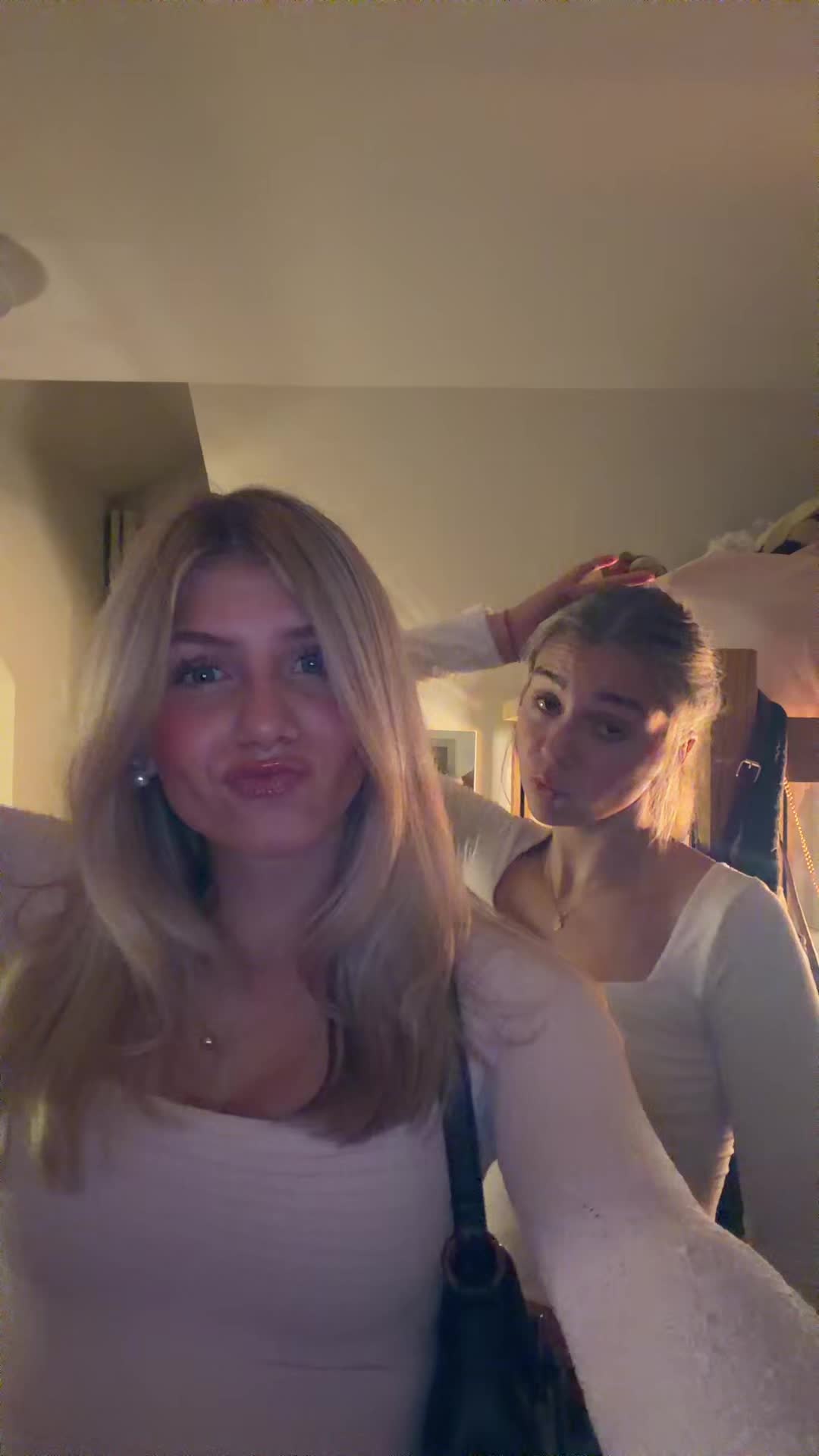 @Evie Katt