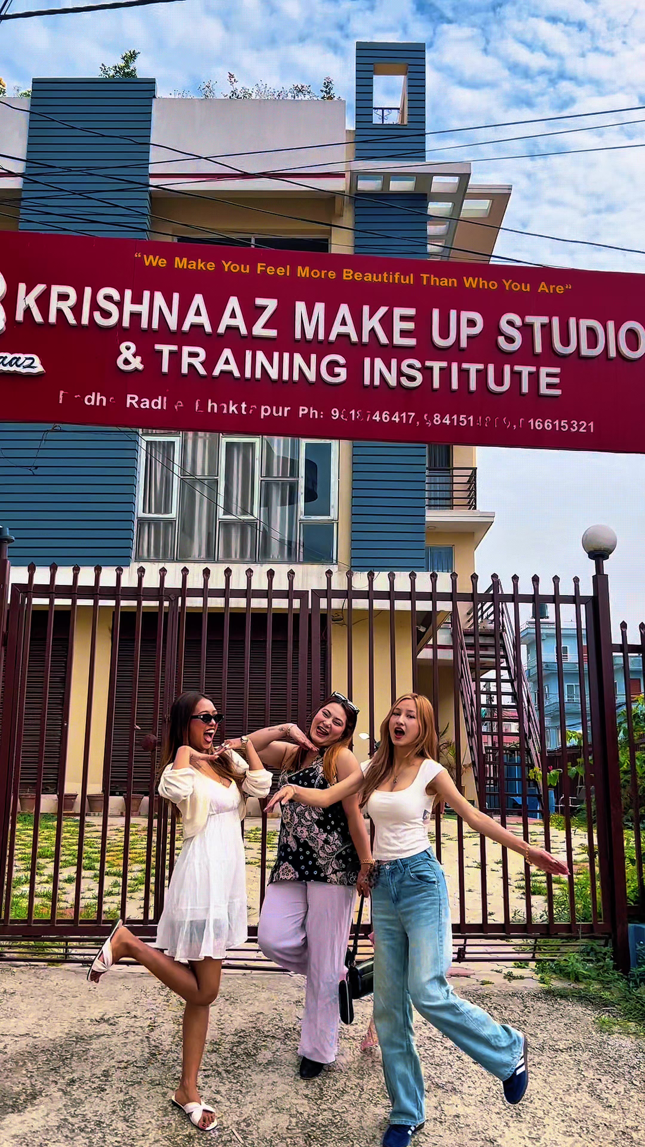 @KrisnaaZ Makeup studio Nepal