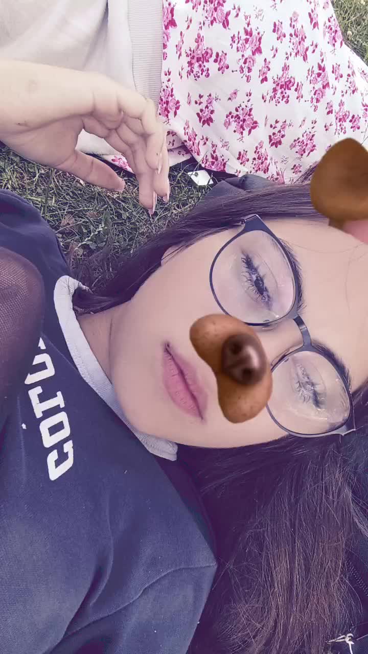 @lara_scrt