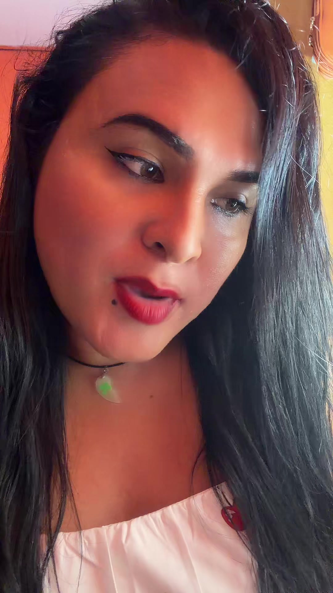 @Ana la catrachita