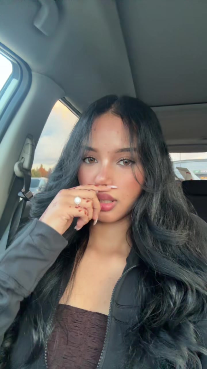 @🦢