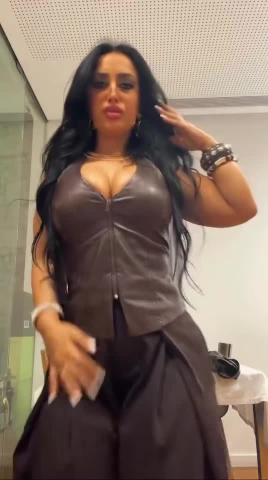 @kaylanne
