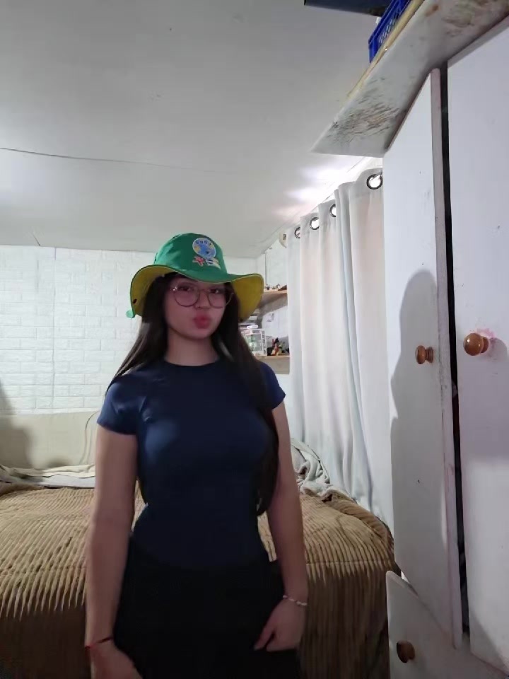 @Aguus