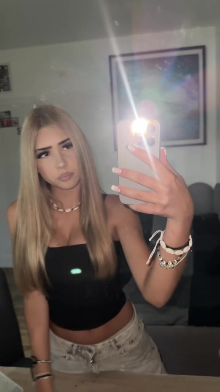 @ig_marikaa_ss
