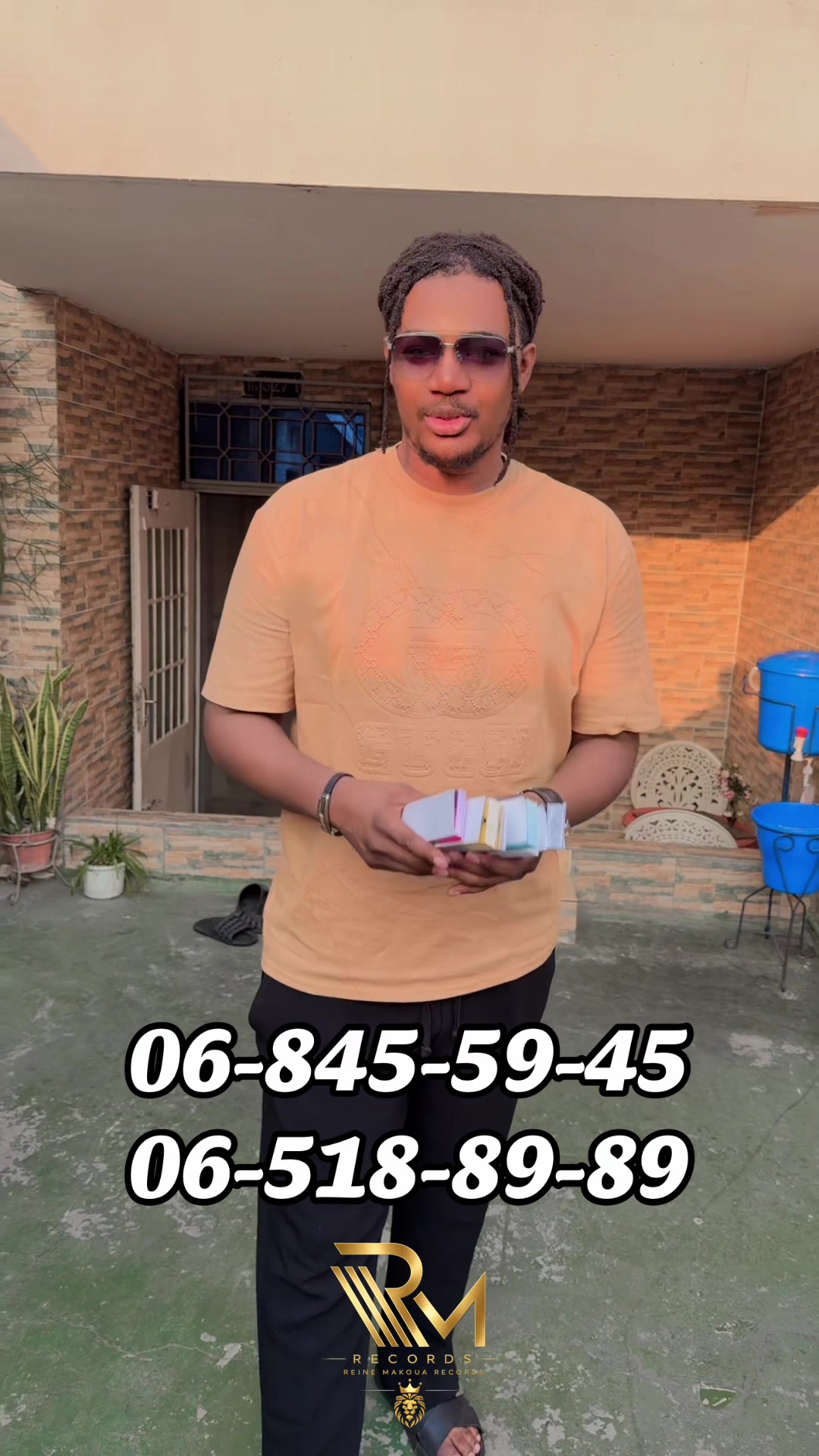 @Perly Dambendzet Officiel