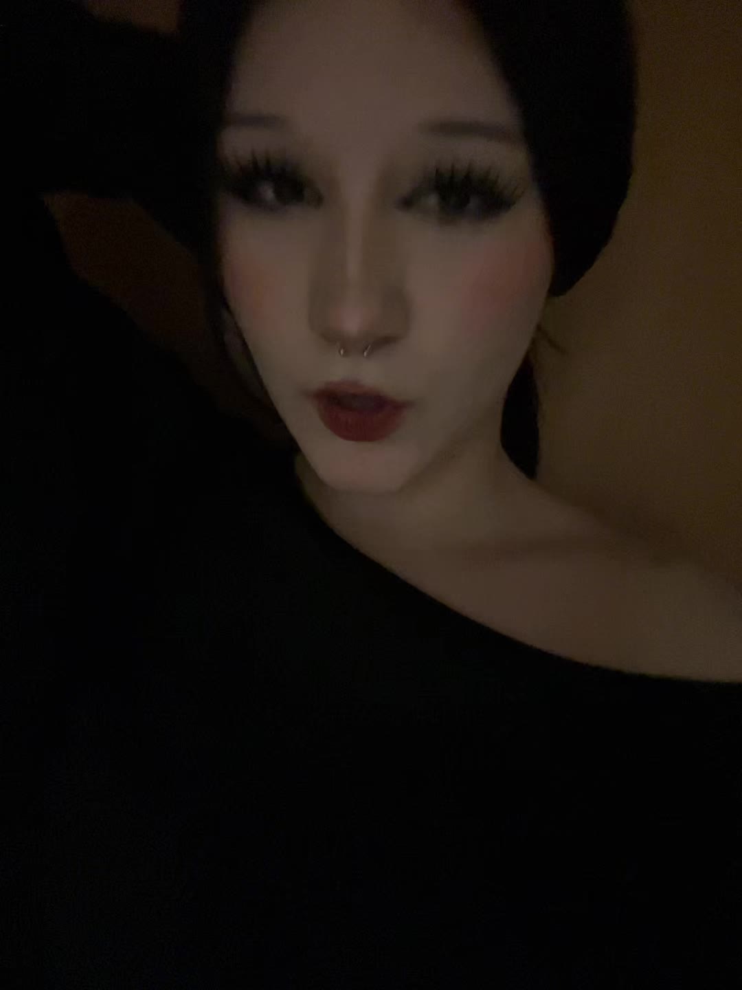 @юкоми🫂