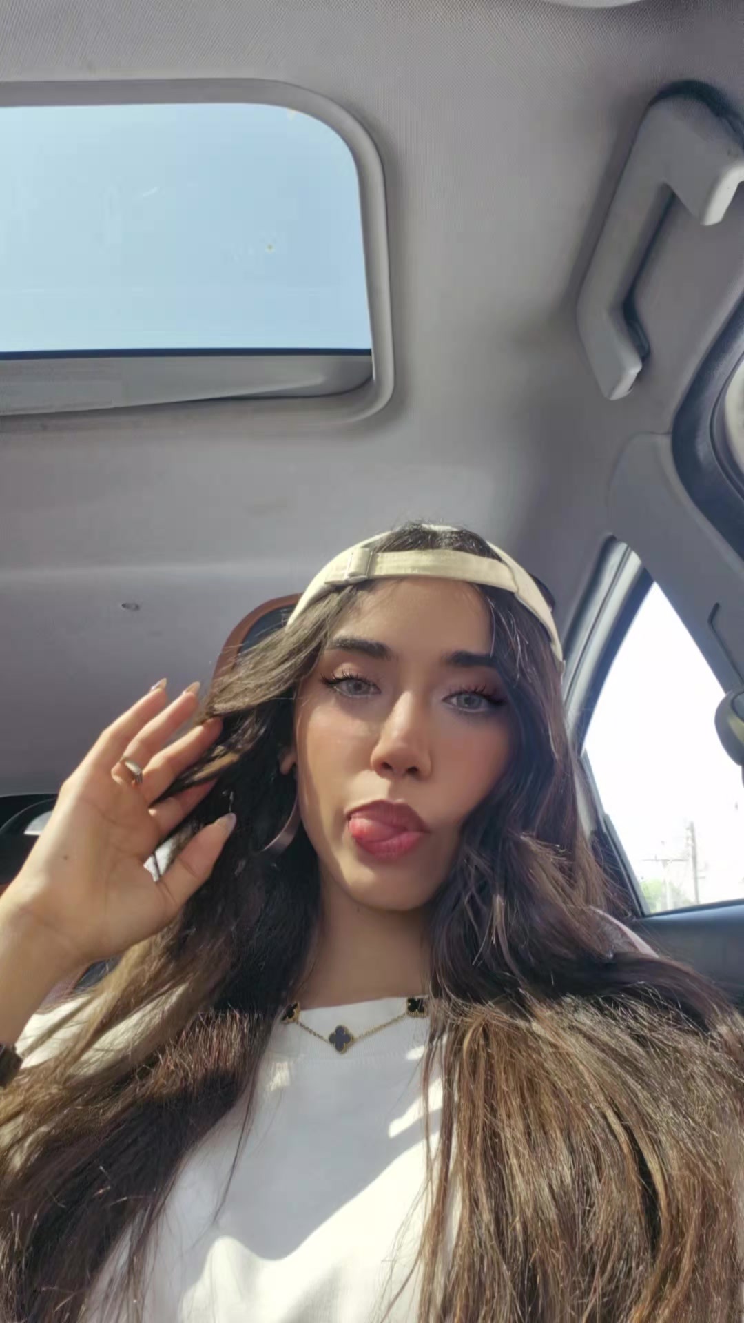 @uglamur