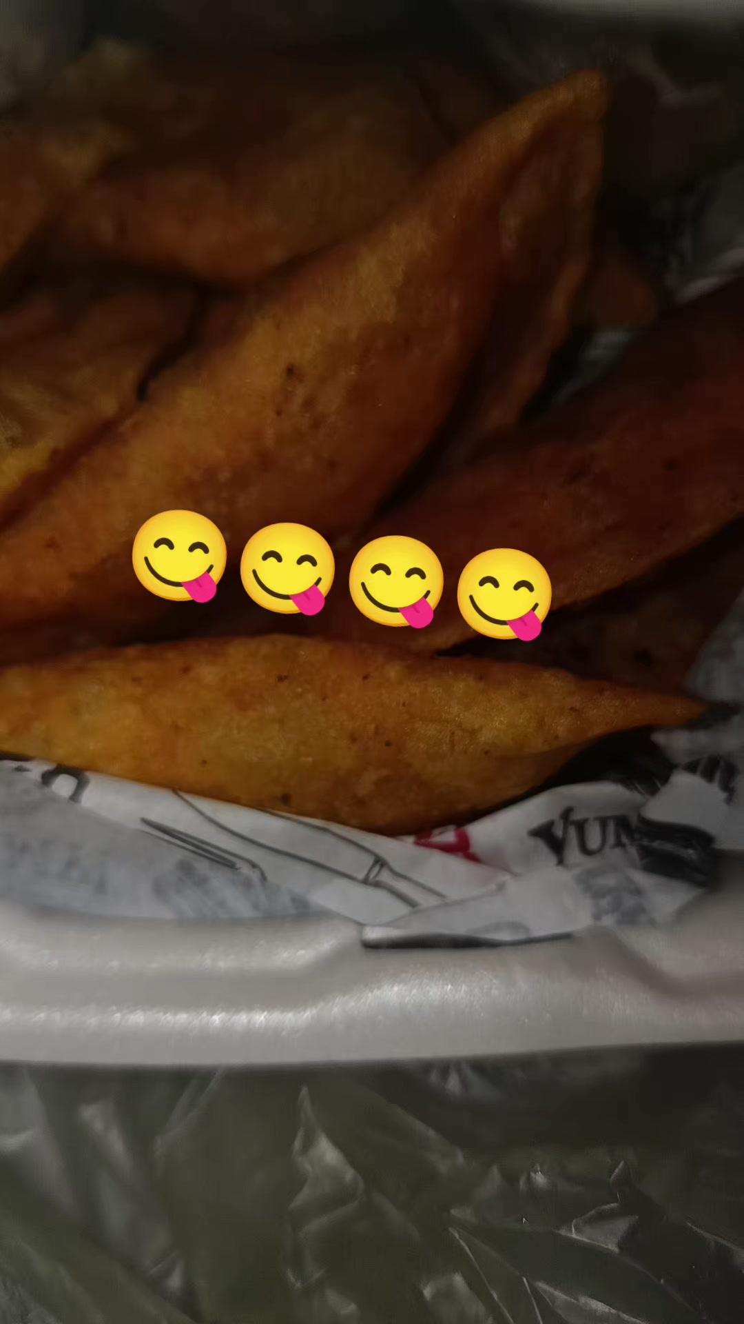 @MeshaElaine