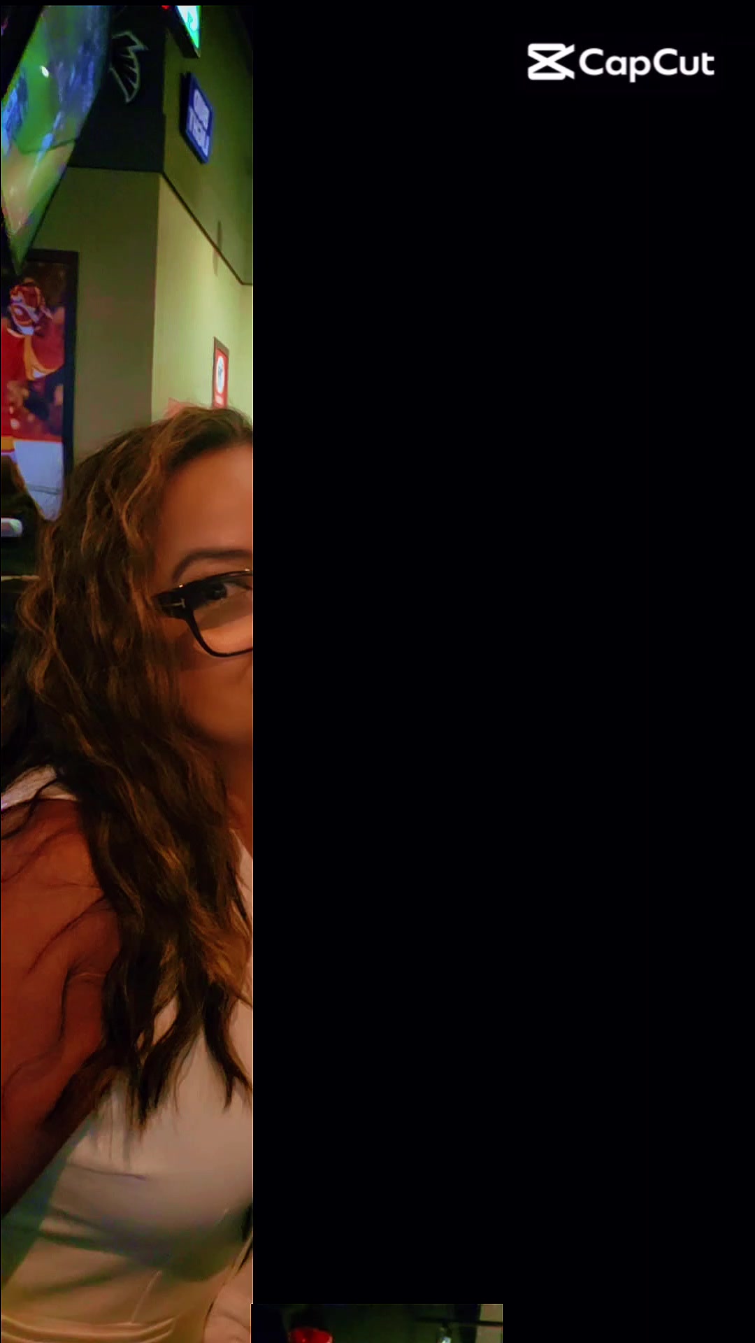 @Chica_Latina_YYC