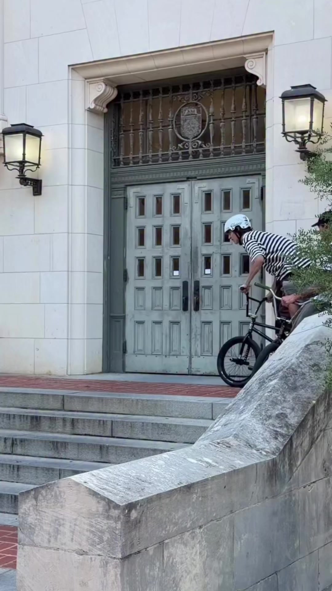 @BMX