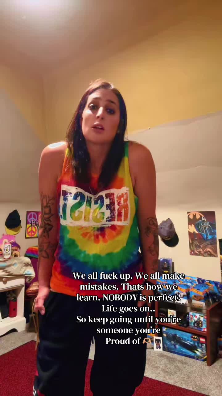 @TiffanyLynn