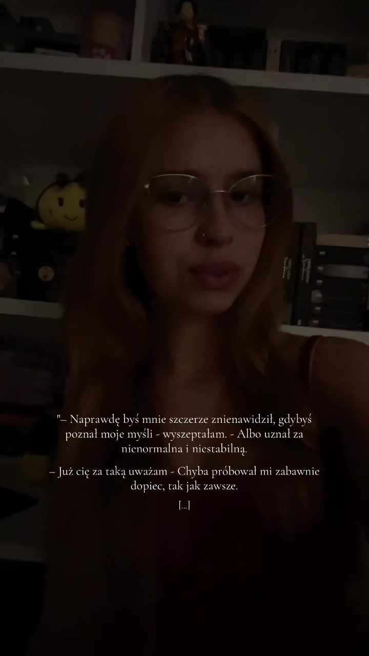 @𝐳𝐨𝐬𝐢𝐚 ❀ | 𝐛𝐨𝐨𝐤𝐭𝐨𝐤