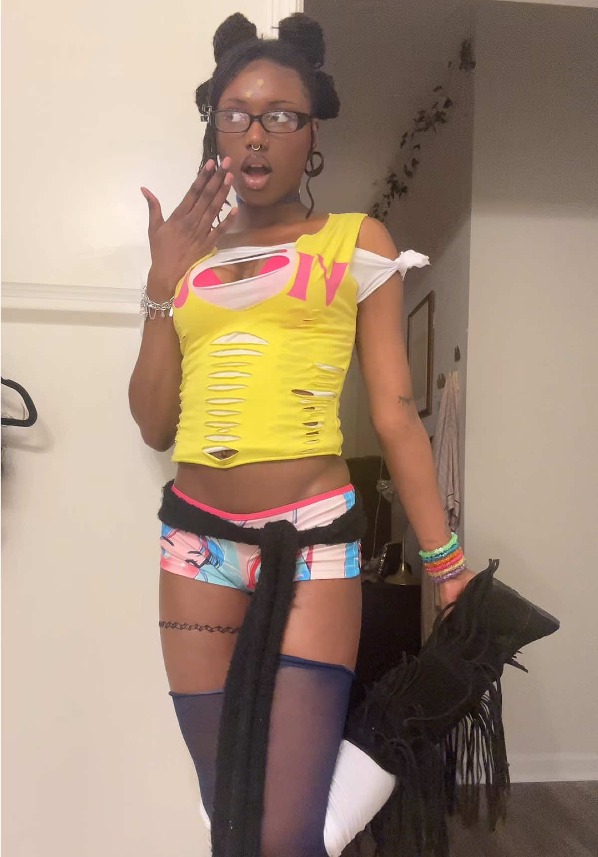 @whimsyqueen🪽