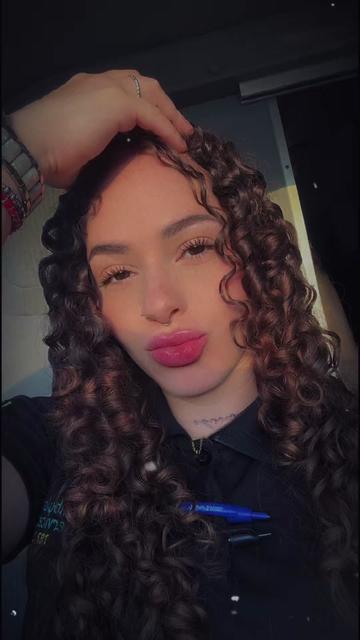 @🥂🎱👩🏻&zwj;🦰