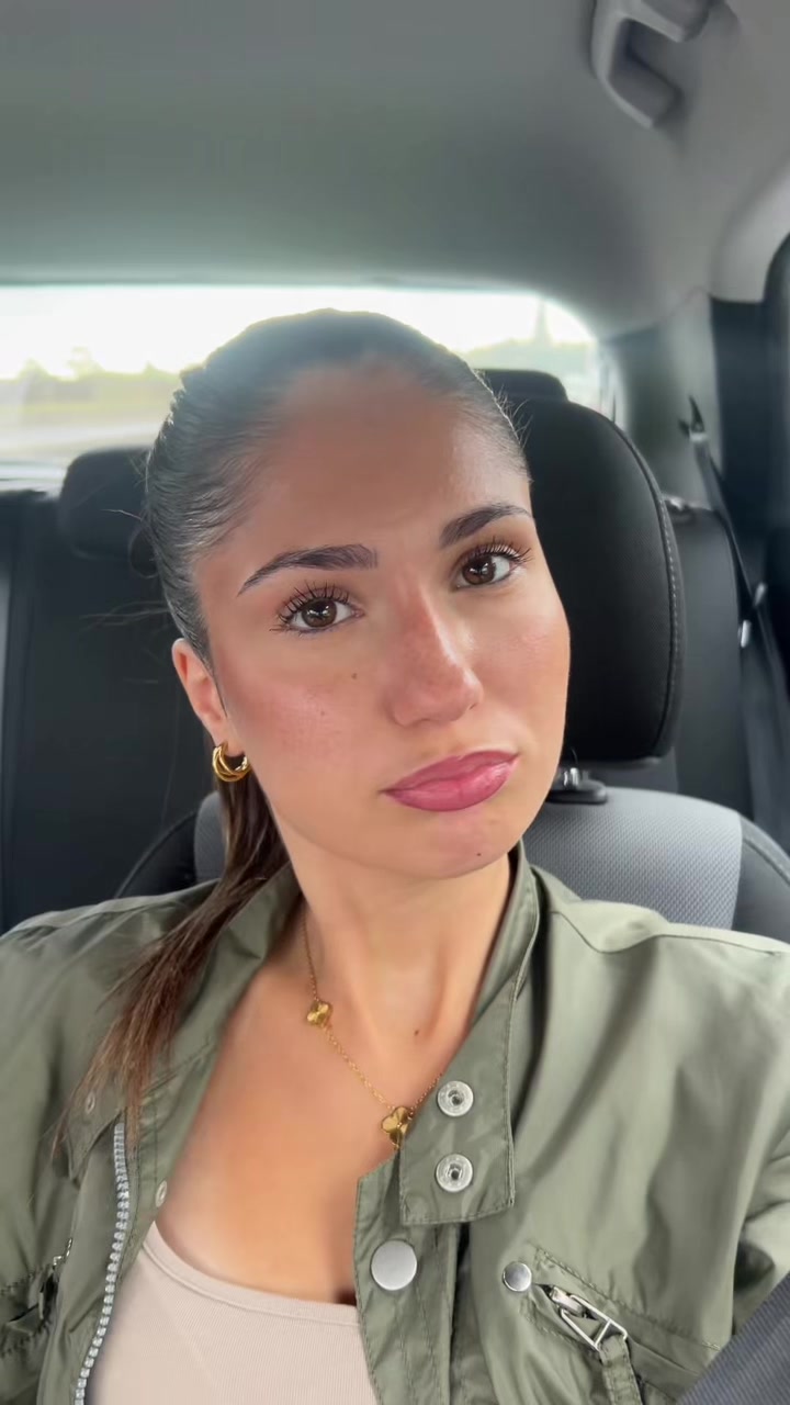 @carinaaundso