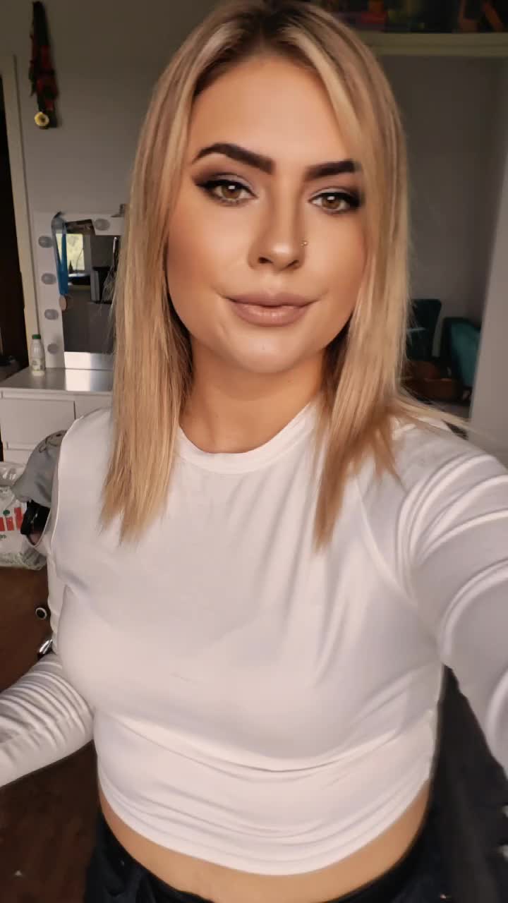 @Blondixx00🦋🔥