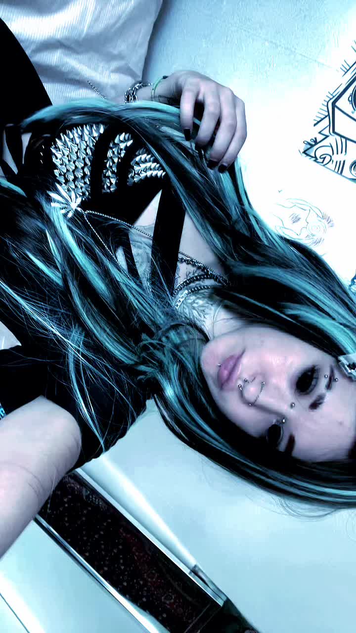 @xxanarchie_