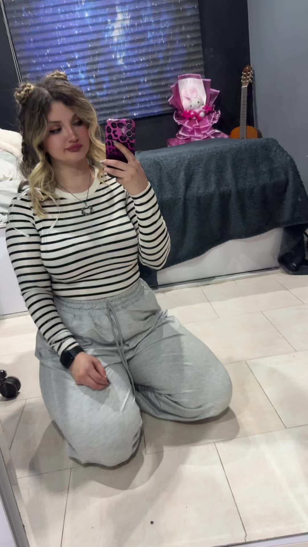 @Anahitaque