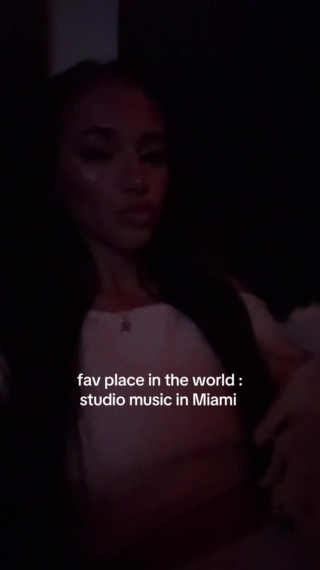 @LAEYA