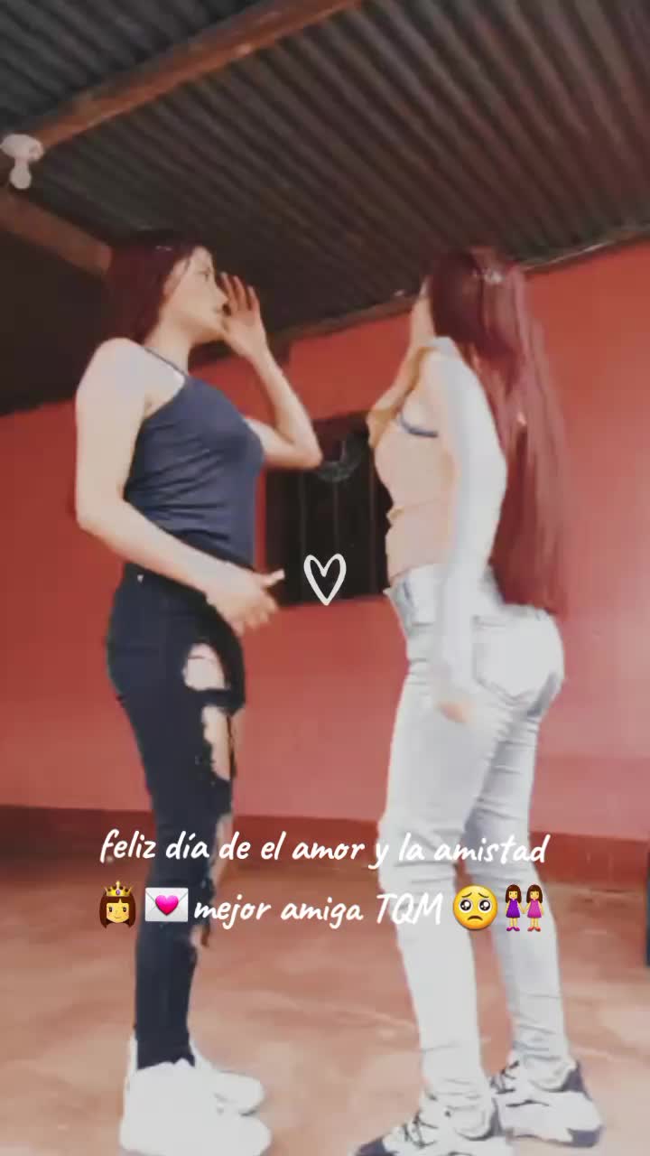 @la nena urias