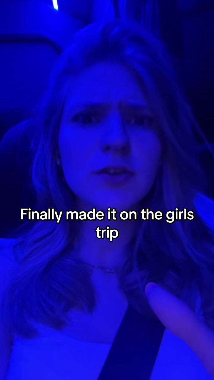 @CAITLY💗