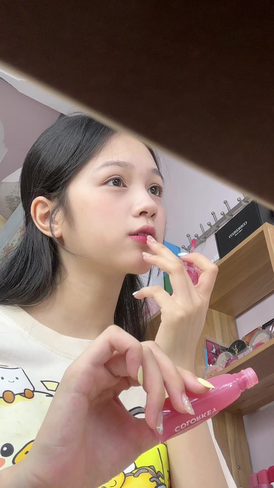 @Bống