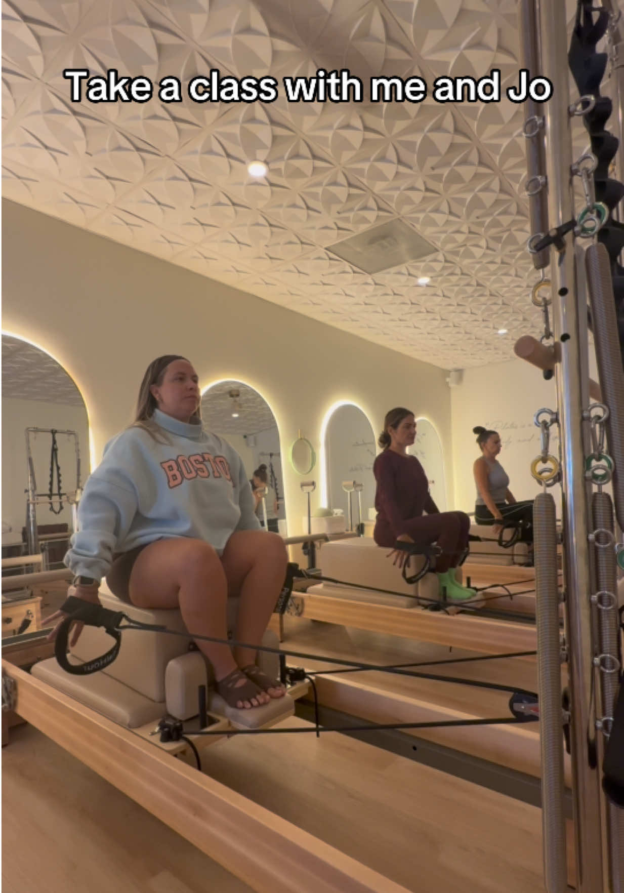 @Jess | Pilates Instructor