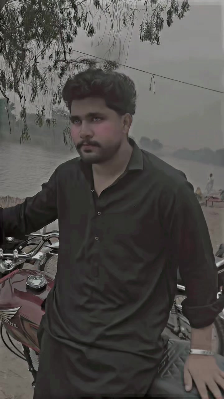 @shan Bhatti2040