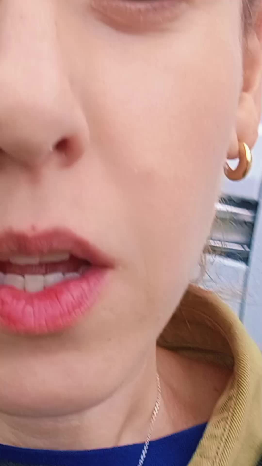 @samrobertslittlesister