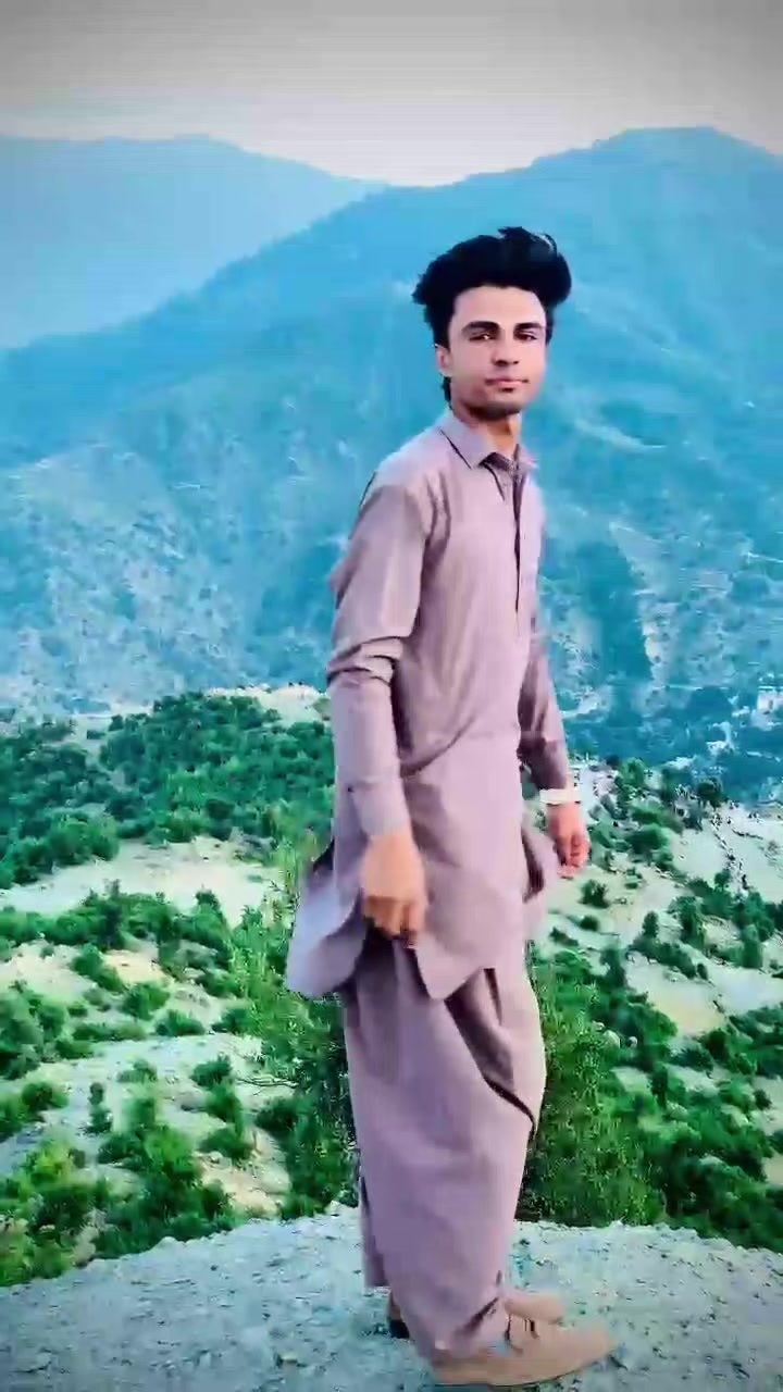 @MANSOOR ALiKHAN💸👈