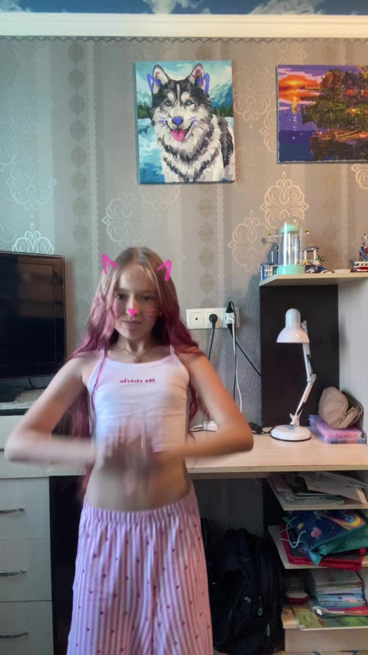 @𝑫𝒂𝒓𝒂✞︎