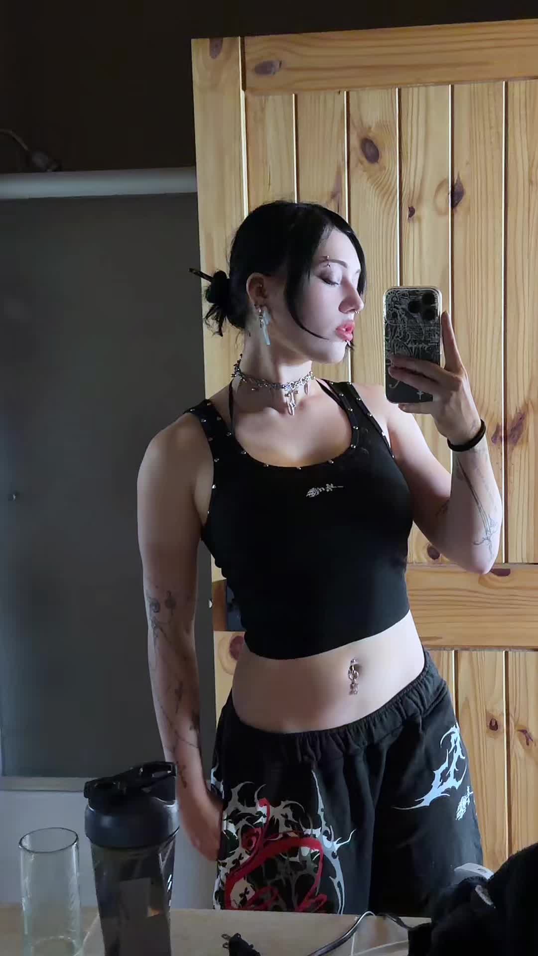 @c4l4st4