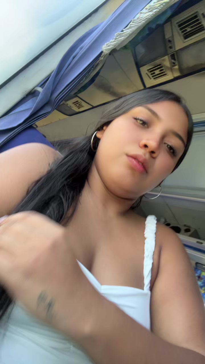 @𝐿𝒜 𝒞𝐻𝒜𝑀𝐼𝒯𝒜 🍒🇻🇪