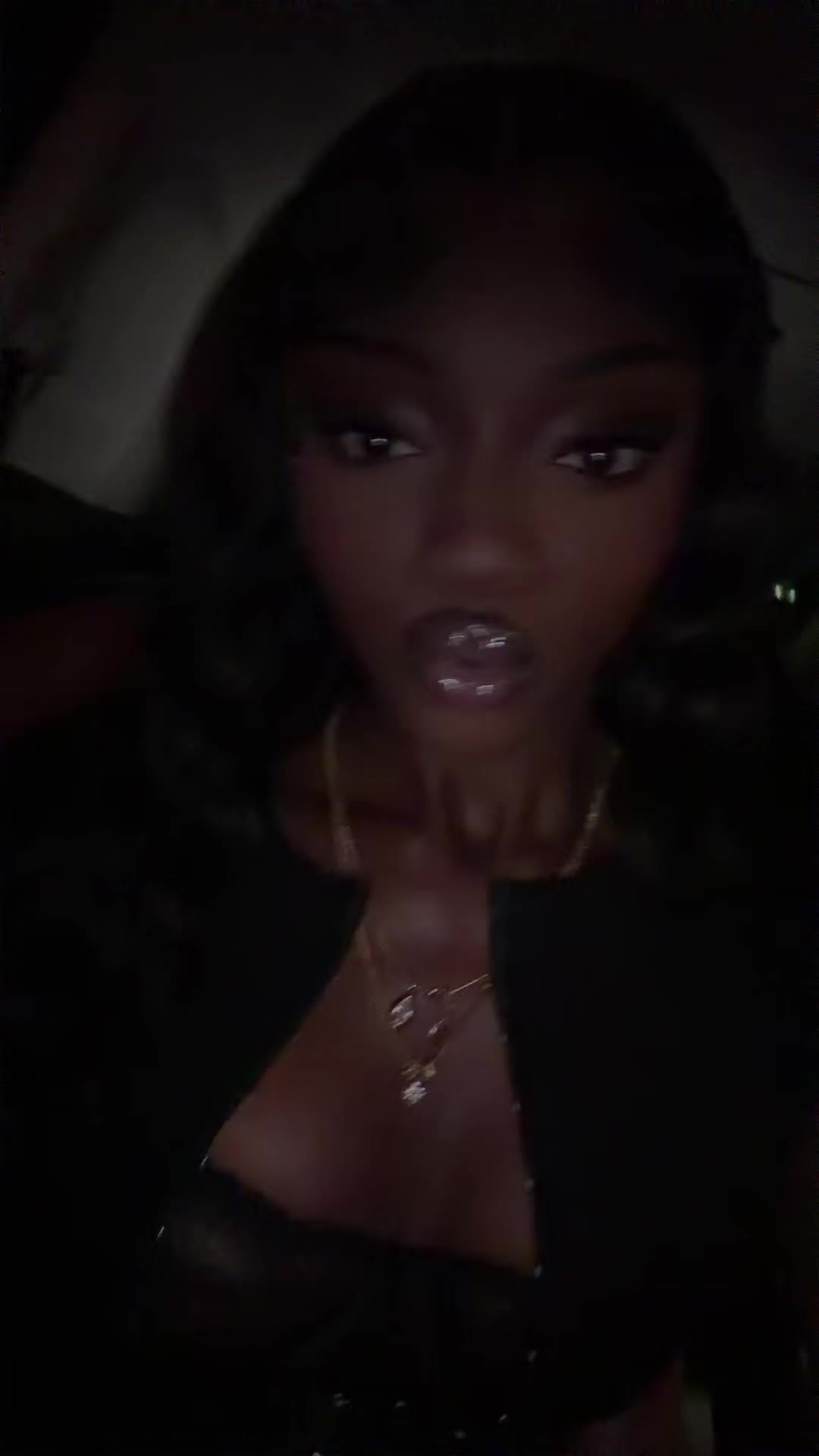 @aniyaadiamónd