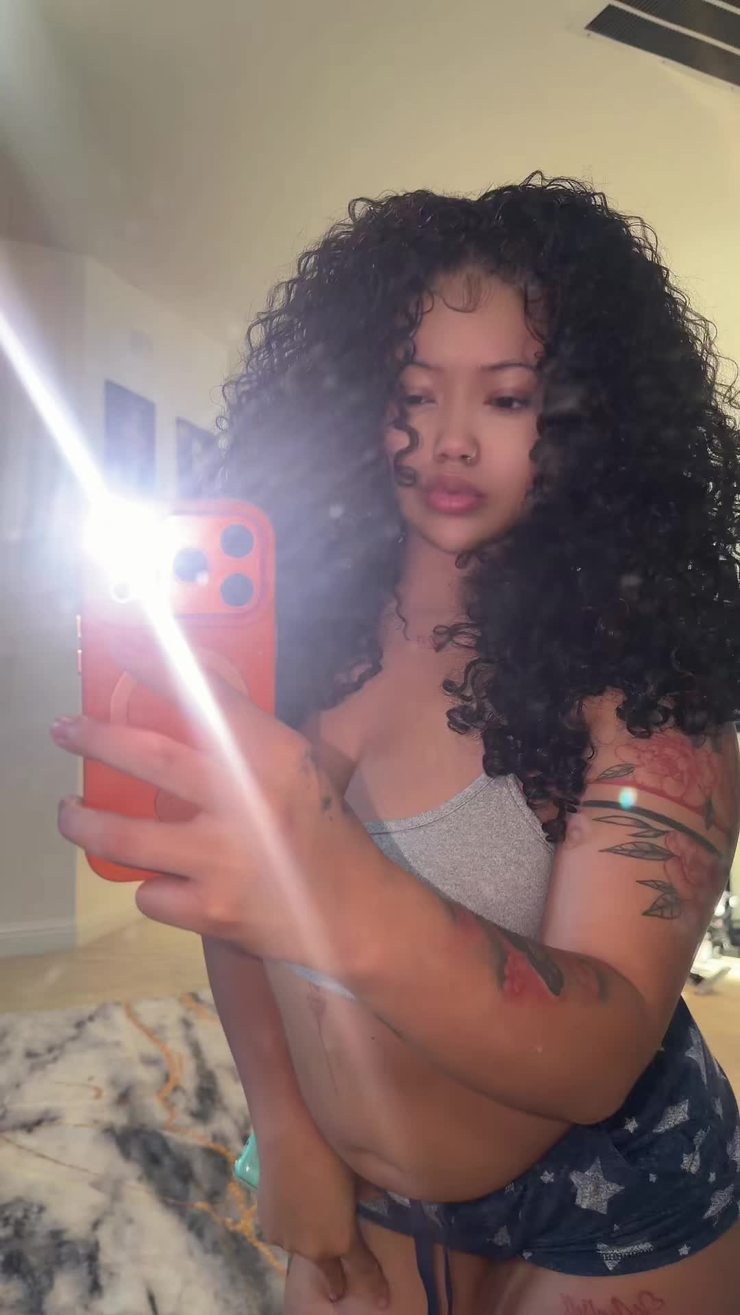 @olyviadestiny