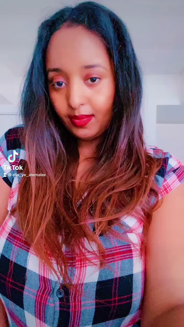 @Ella✨🔥