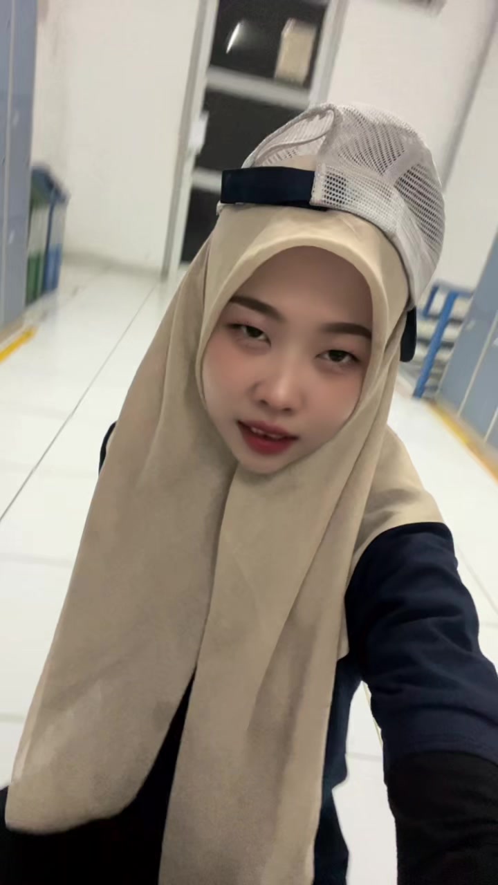 @Y U R A A A
