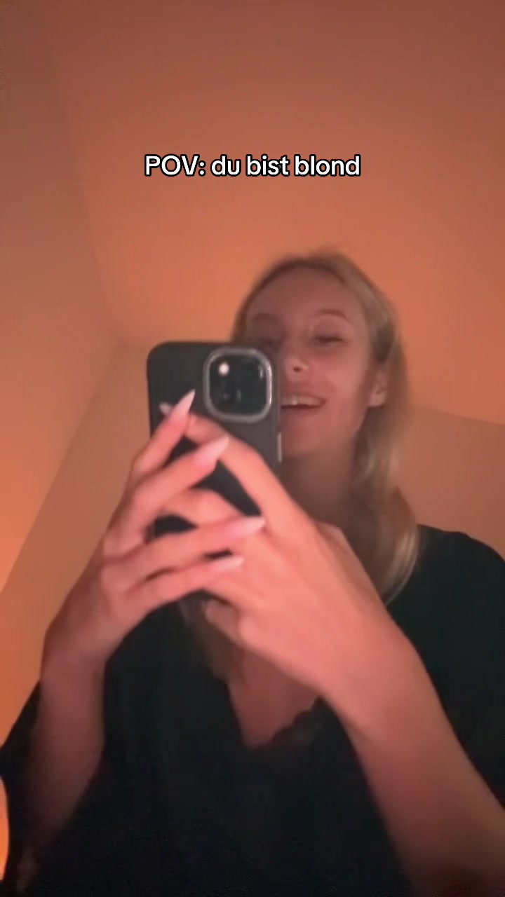 @ciaracollien