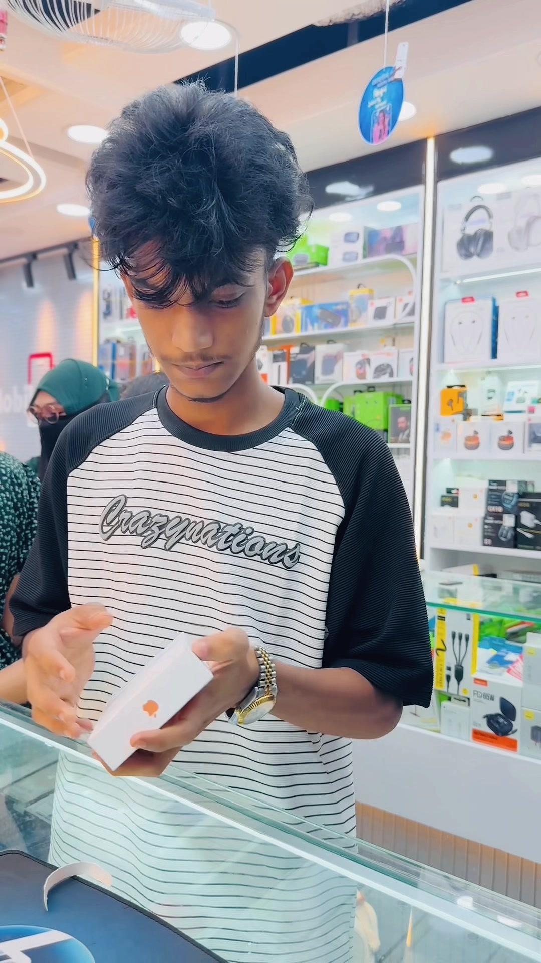 @𝐒𝐚𝐡𝐚𝐫𝐢𝐲𝐚⚡️