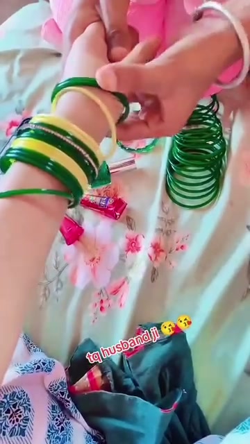 @😎PARI SHARMA😎