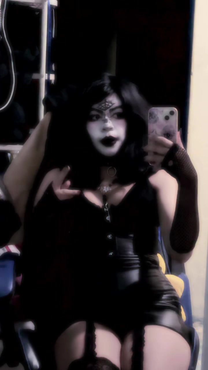@vampiiiraaamon