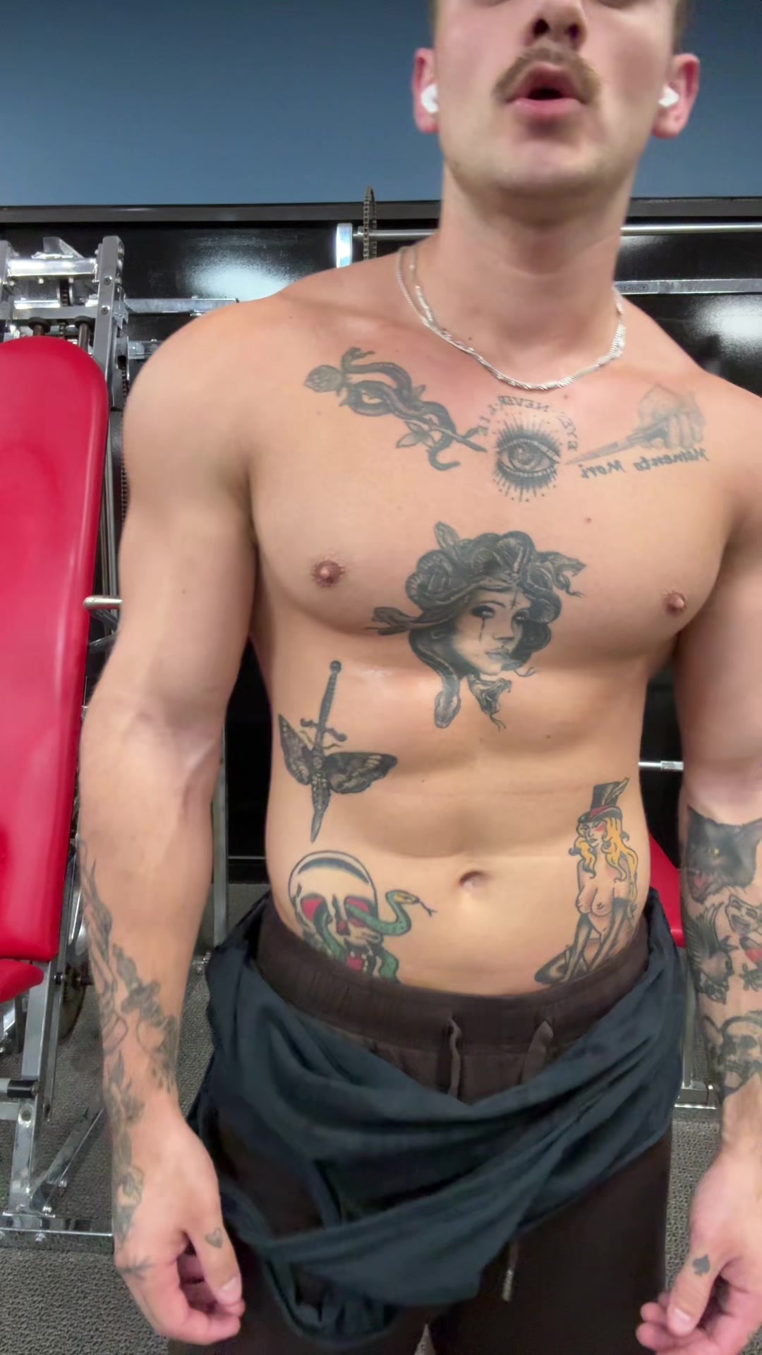 @jonirl_